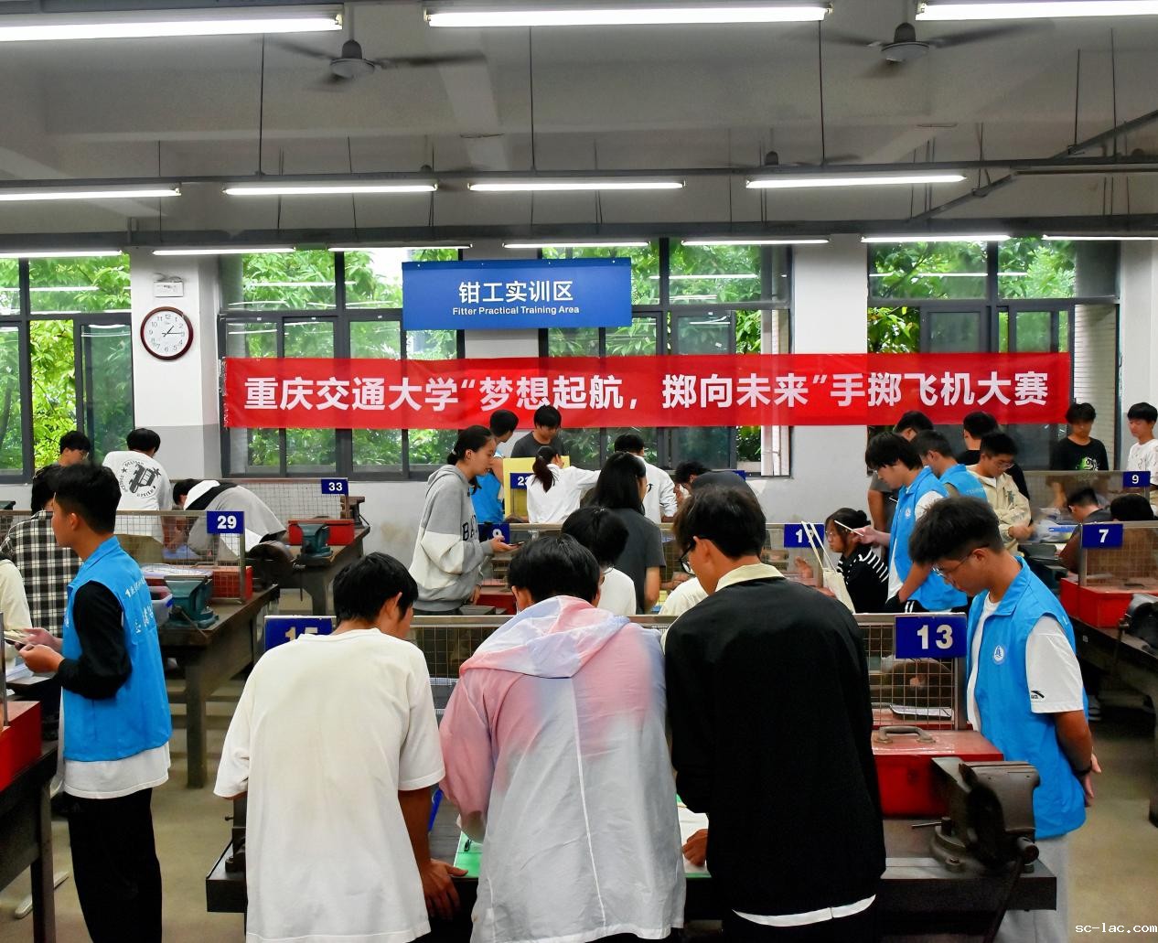 a51fb419e5894a85461eb4756979d93 a51fb419e5894a85461eb4756979d93