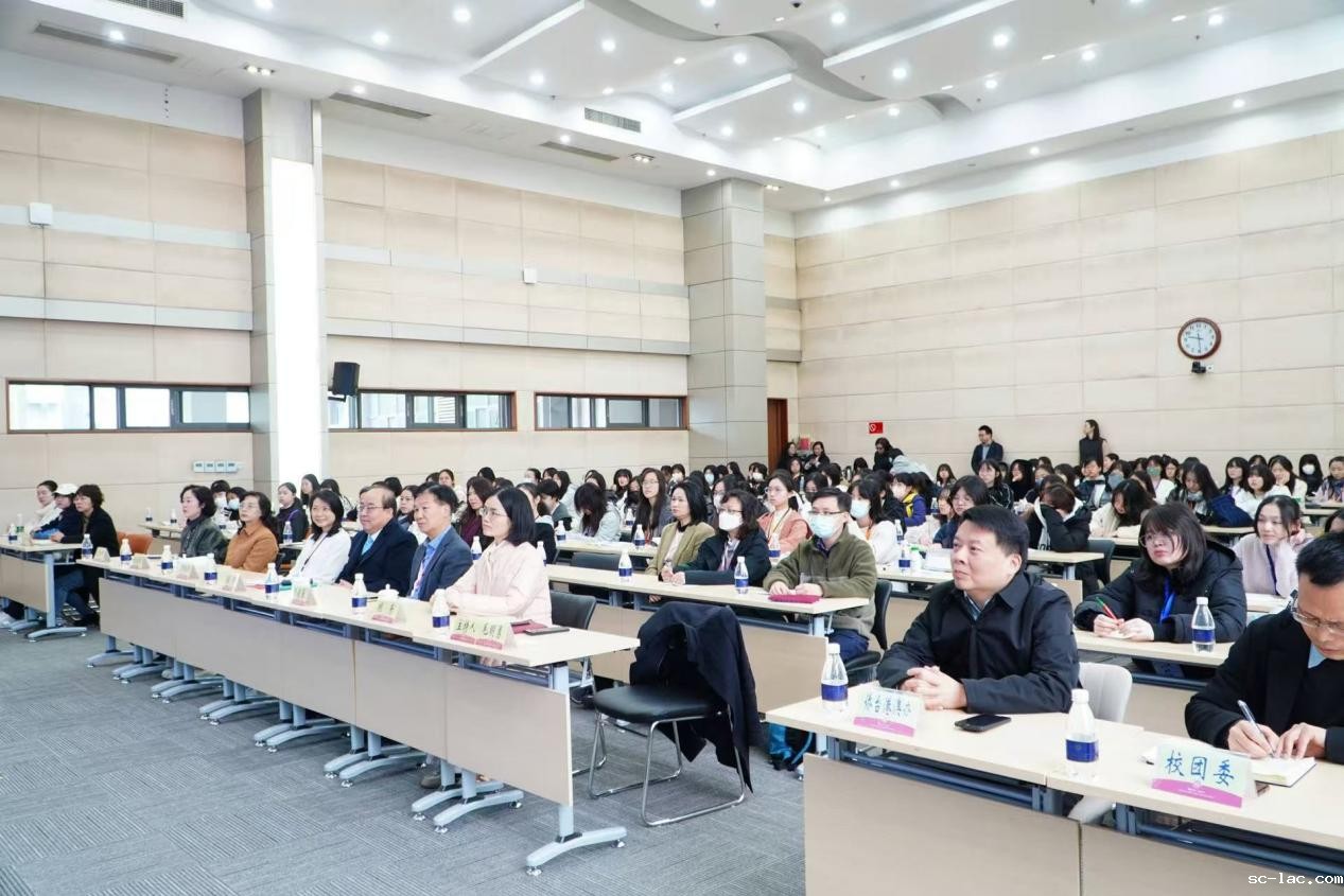 7ae7d73b7702d8b182e7b3e0985931d