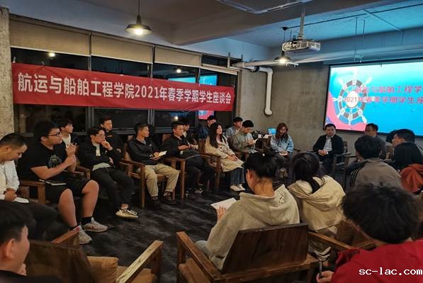 221AA730A258ABDBE382E4560D8B102E