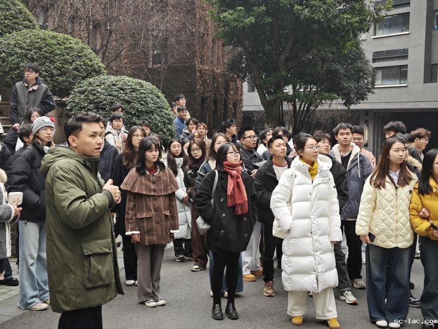 f914f7ba209578c7ec24c39fcaa18e5